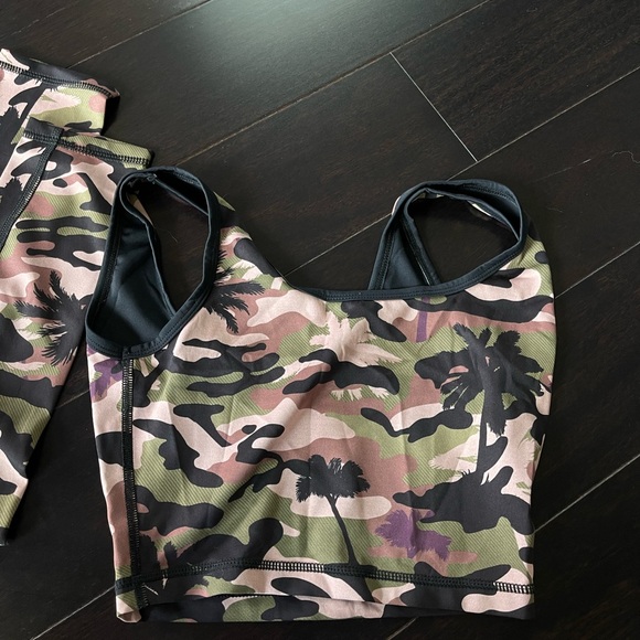 Beverly Beach by Dorit - Picture 3 of 3